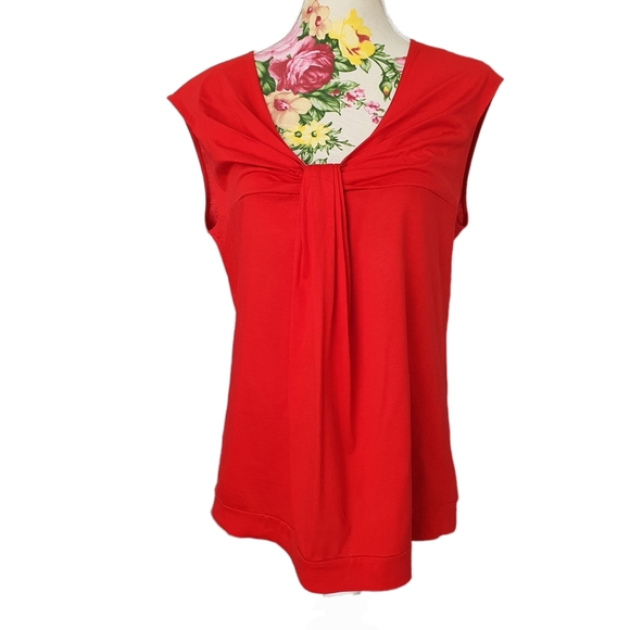Country Road Tops - Country Road Somens Red Top